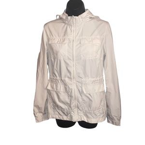 Mountain Hardware jacket.  Excellent condition.  Women’s size 8.